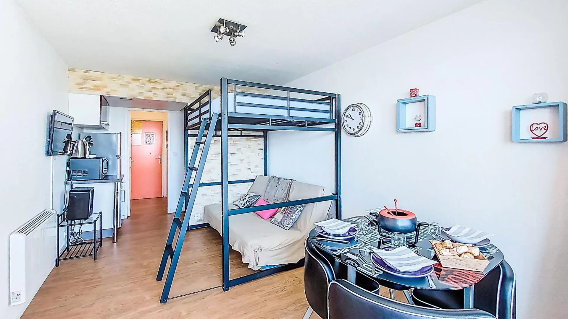 Studio Pegase Phenix-66 By Interhome Le Corbier